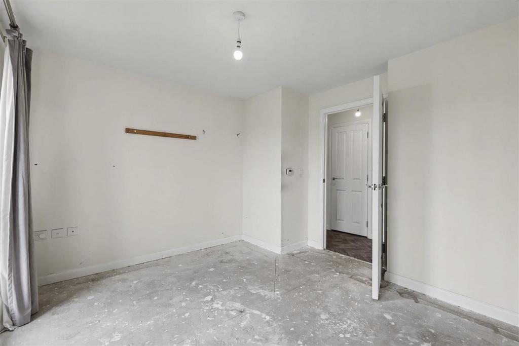 Blackthorn Dr 7.JPG