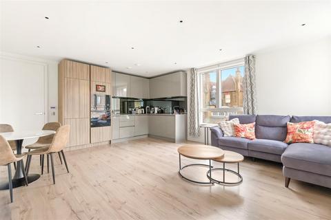 2 bedroom apartment for sale, High Street, Hornsey N8