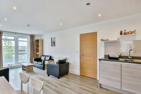 2 bedroom flat for sale, Adams Close, Poole