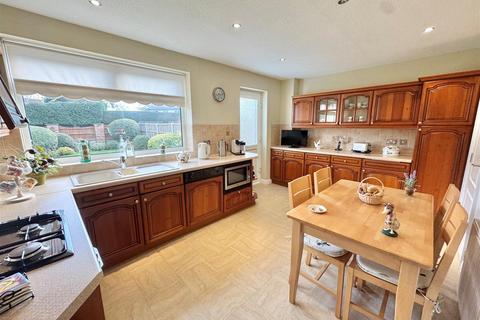 4 bedroom detached house for sale, Gainsborough Close, Wilmslow