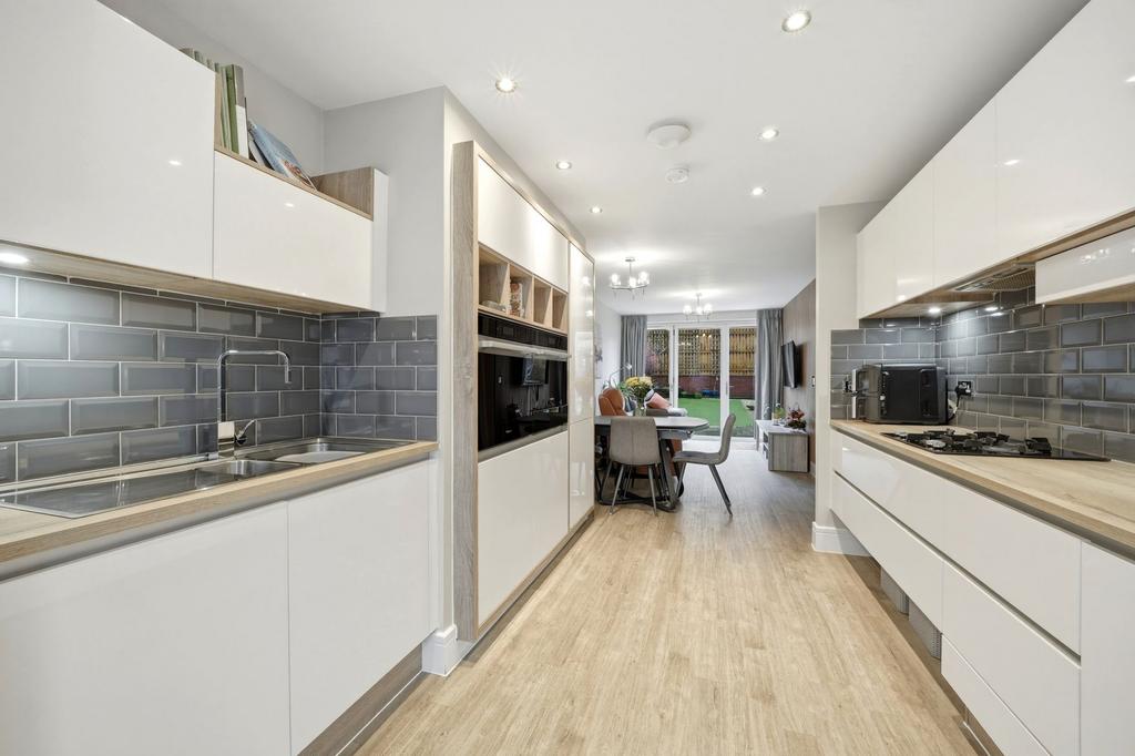 Living dining kitchen