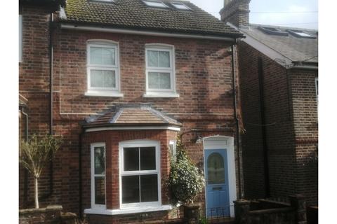 Bowers Place, Crawley, RH10
