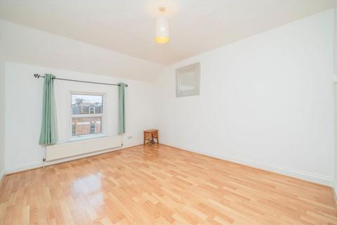 1 bedroom flat for sale, The Grove, London W5