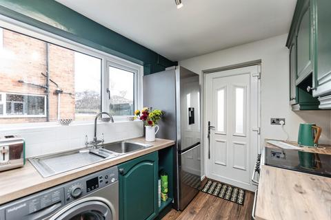 3 bedroom semi-detached house for sale, Syke Gardens, Tingley, Wakefield