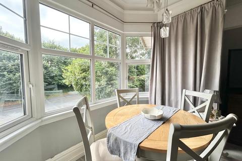 1 bedroom flat for sale, De La Warr Road, Bexhill-On-Sea