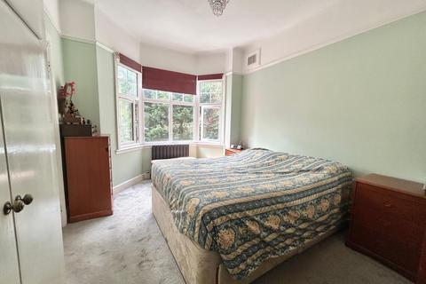 1 bedroom flat for sale, De La Warr Road, Bexhill-On-Sea