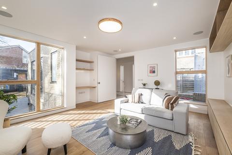undefined, Hillside Road London SW2