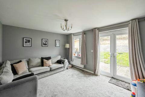 3 bedroom semi-detached house for sale, Smithy Croft, Bolton-Upon-Dearne, Rotherham
