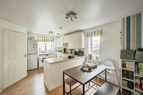 3 bedroom semi-detached house for sale, Smithy Croft, Bolton-Upon-Dearne, Rotherham