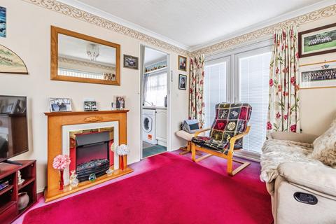 2 bedroom detached bungalow for sale, London Road, Brandon