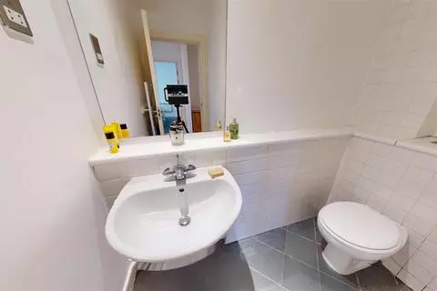 1 bedroom apartment for sale - Photo 16