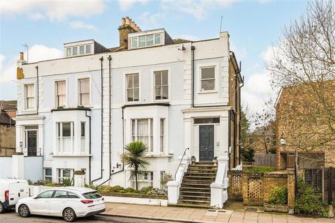 Stanley Road, Teddington TW11