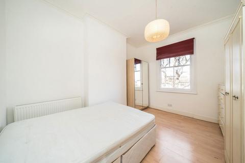 2 bedroom flat to rent, Kirkstall Road, London SW2