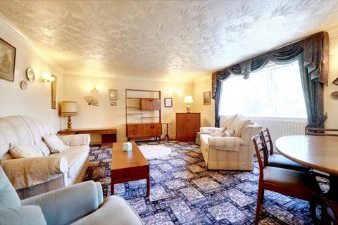 2 bedroom flat for sale, Cromwell Lane, Coventry CV4
