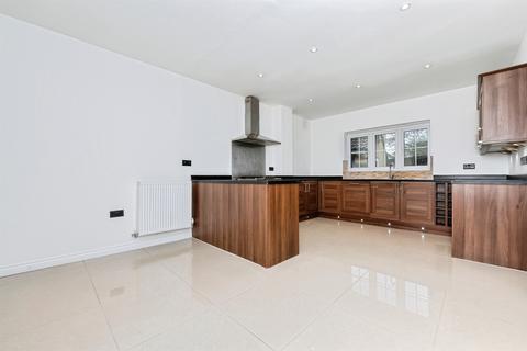 5 bedroom detached house for sale, Sachfield Drive, Chafford Hundred, Grays