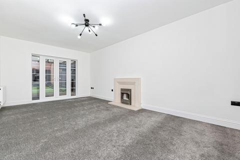 5 bedroom detached house for sale, Sachfield Drive, Chafford Hundred, Grays