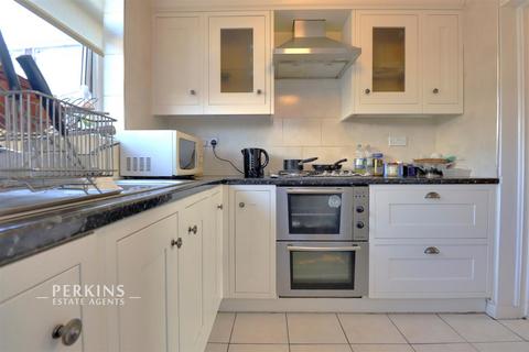 undefined, Southall, UB1