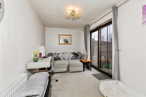 undefined, Maiden Place, Lower Earley, READING