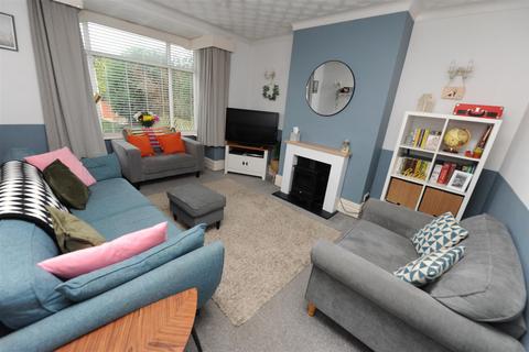 3 bedroom semi-detached house for sale, Glenside Road, Shipley