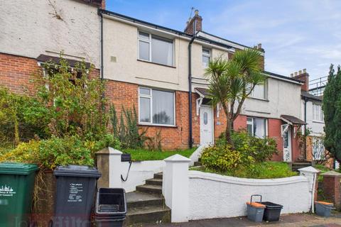 4 bedroom terraced house to rent, Coombe Road, Brighton