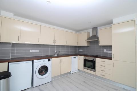 2 bedroom flat to rent, Stone Street, BRIGHTON