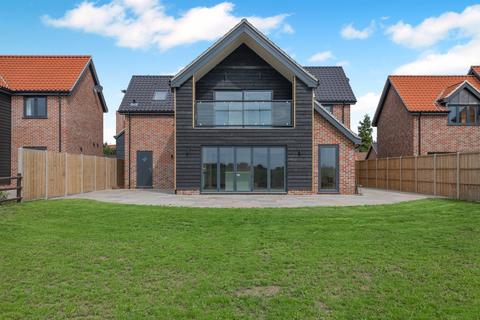 4 bedroom detached house for sale, Alia Way, North Lopham, Diss