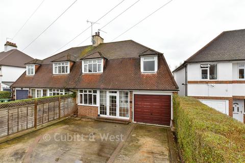 Cobham Road, Fetcham KT22