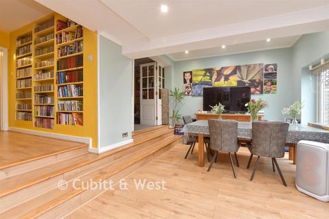 undefined, Cobham Road, Fetcham KT22