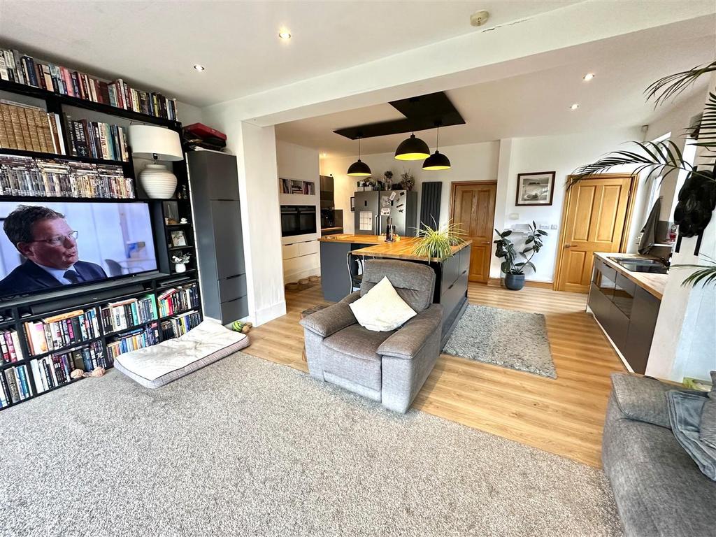 Bramleys Estate Agents - Huddersfield Road - Liver