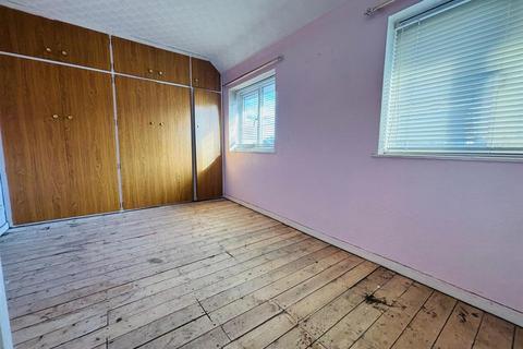 undefined, Whincover Road, Farnley, Leeds