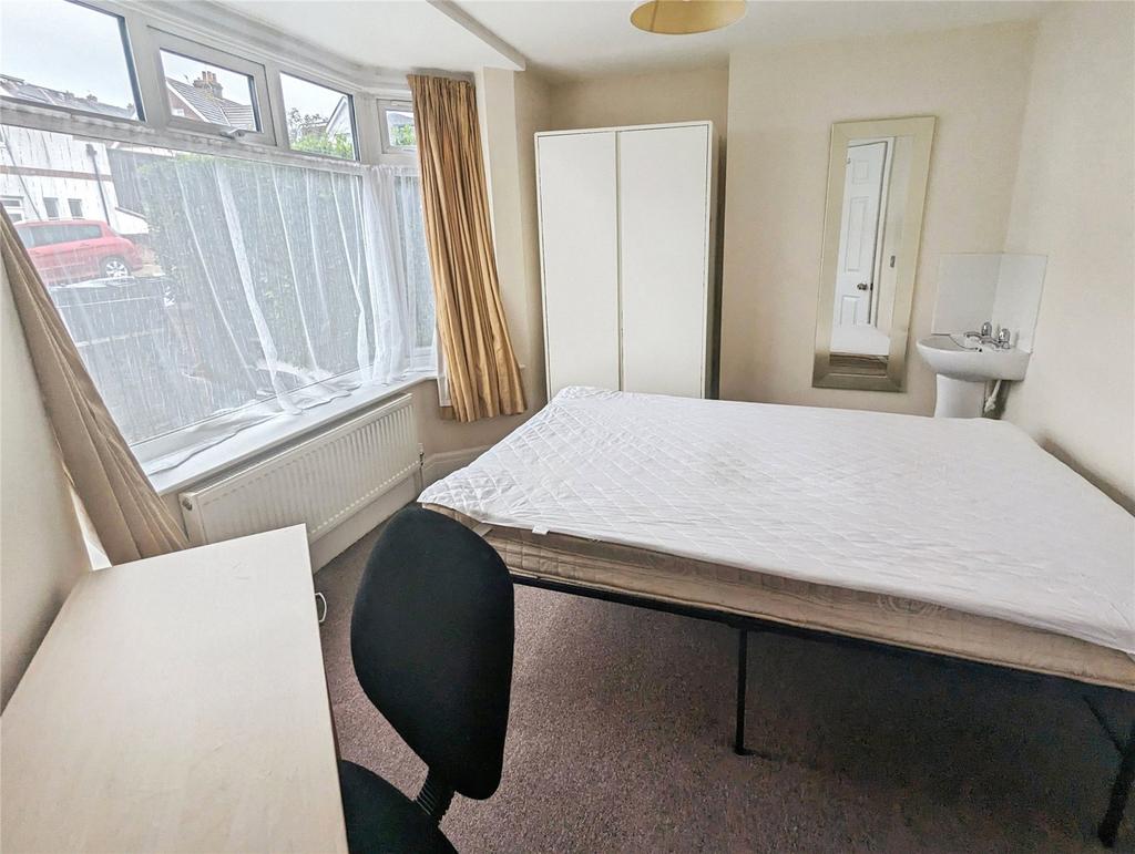 Bedroom 5