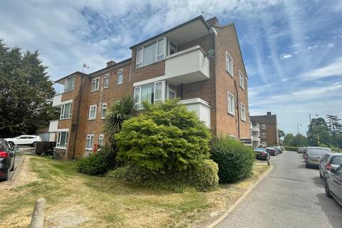 Northwood Hills, Northwood HA6