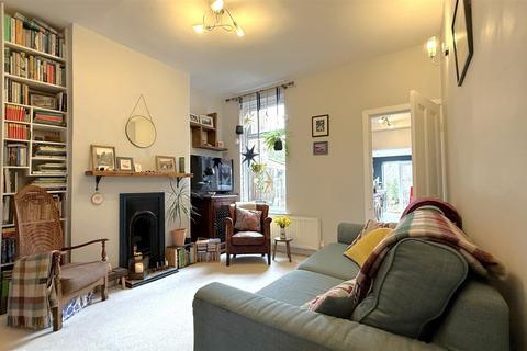 2 bedroom terraced house for sale, Victoria Road, Birmingham B30