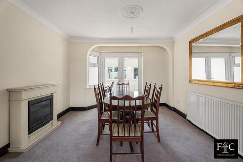 undefined, Great North Road, Barnet, EN5
