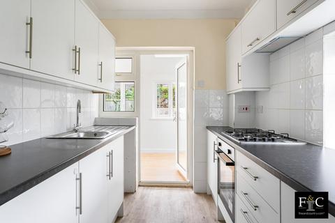 undefined, Great North Road, Barnet, EN5