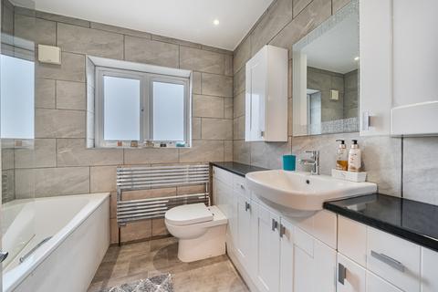 3 bedroom semi-detached house for sale, Eastry Avenue, Bromley