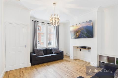 2 bedroom terraced house for sale, Robert Street, South Shields