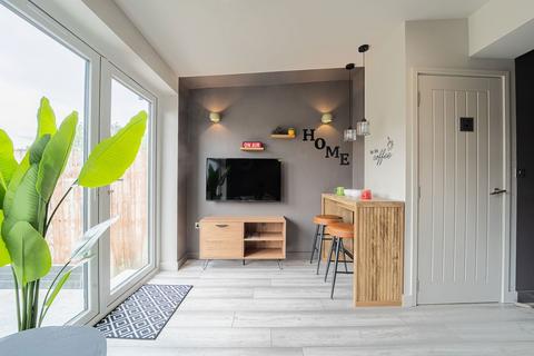 4 bedroom terraced house for sale, Mortimer Road, Bristol BS34