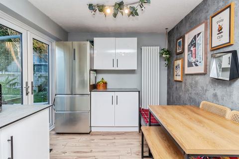 3 bedroom end of terrace house for sale, Marlowe Road, Stafford