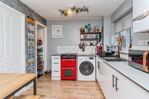 3 bedroom end of terrace house for sale, Marlowe Road, Stafford