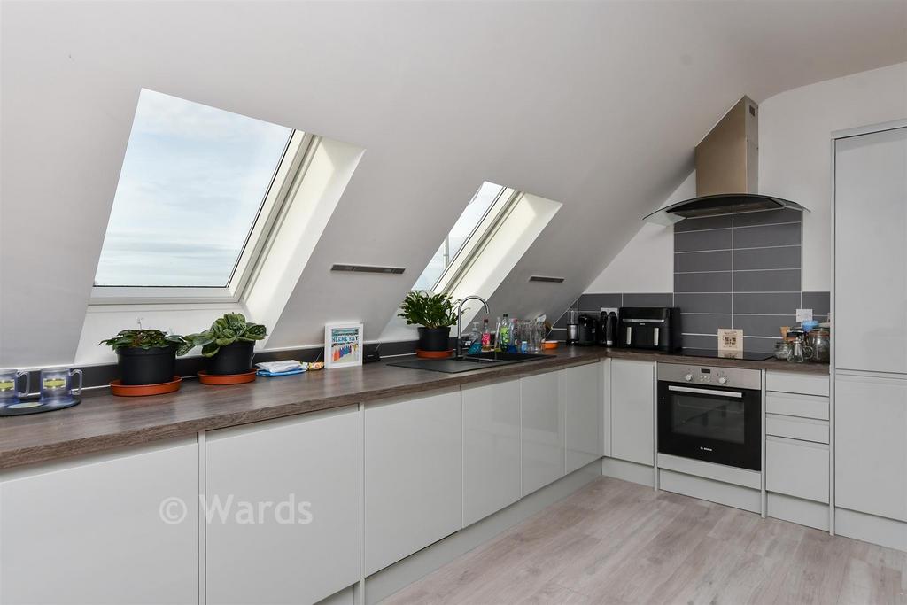 Kitchen/ Lounge/ Diner
