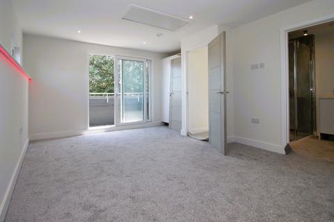 4 bedroom terraced house for sale, Kingsgate Avenue, Broadstairs CT10