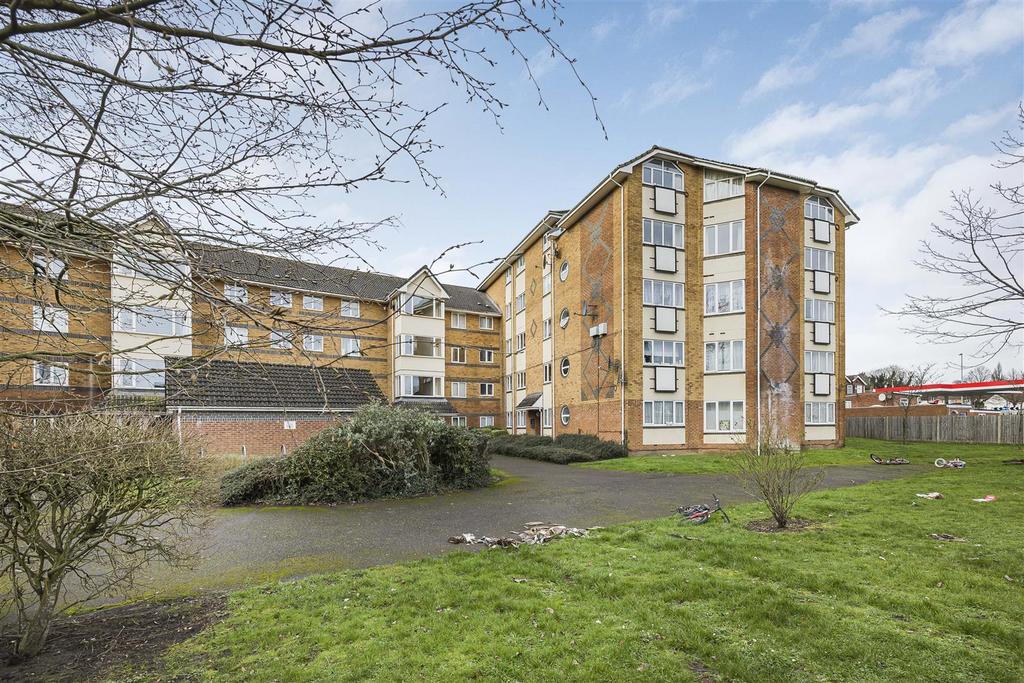 Apartment in Reading, Dee Park - View 5