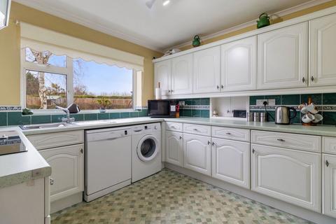 undefined, Grove Crescent, Upton-upon-Severn, Worcestershire, WR8