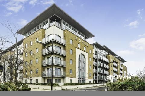 2 bedroom flat to rent, Argyll Road London SE18