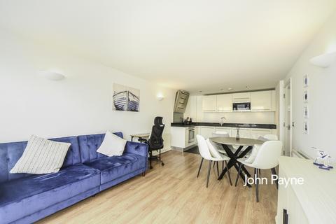 2 bedroom flat to rent, Argyll Road London SE18