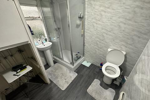 3 bedroom terraced house to rent, Roath, Cardiff, CF24