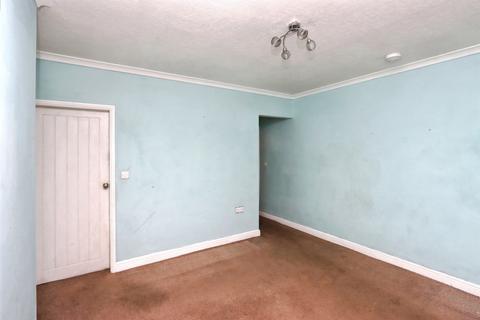 3 bedroom semi-detached house for sale, Hardwick Avenue, New Whittington, Chesterfield