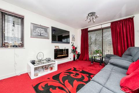 undefined, Queensway, HEMEL HEMPSTEAD