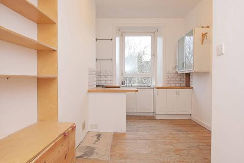 undefined, 16/16 Waverley Park, Abbeyhill, Edinburgh, EH8 8ET